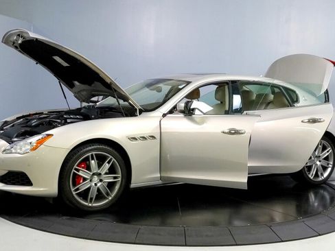 Used 2017 Maserati Quattroporte S Q4 image 11