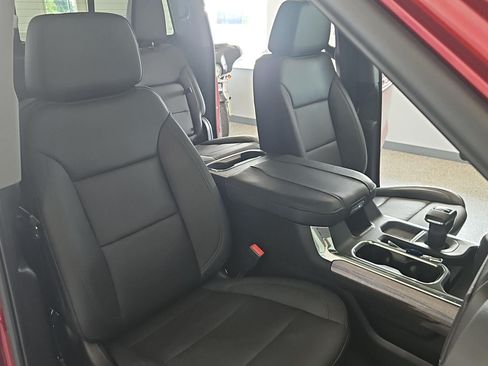 Used 2025 Chevrolet Silverado 1500 LTZ w/ LTZ Premium Package AWD/4WD image 14