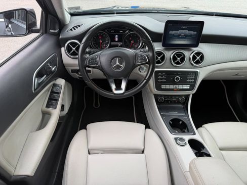 Used 2018 Mercedes-Benz GLA 250 image 19