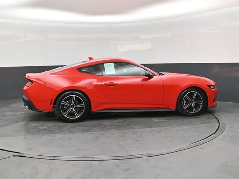 Used 2024 Ford Mustang Premium image 2