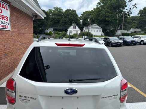 Used 2015 Subaru Forester 2.5i Premium AWD/4WD image 9