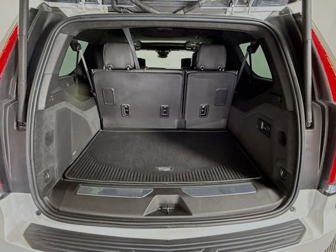 Used 2022 Cadillac Escalade ESV Sport Platinum w/ LPO, ONYX Package image 27