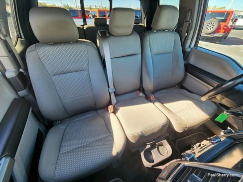 Used 2015 Ford F150 XLT w/ Equipment Group 302A Luxury image 35