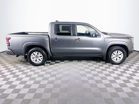 Used 2024 Nissan Frontier SV w/ SV Convenience Package RWD image 8