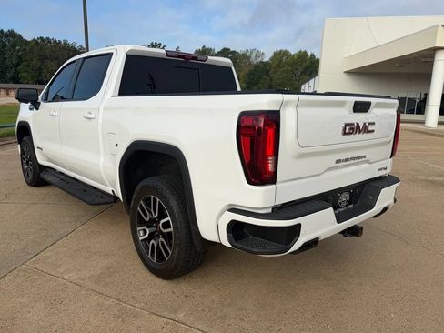 Used 2025 GMC Sierra 1500 AT4 w/ AT4 Premium Package AWD/4WD image 6