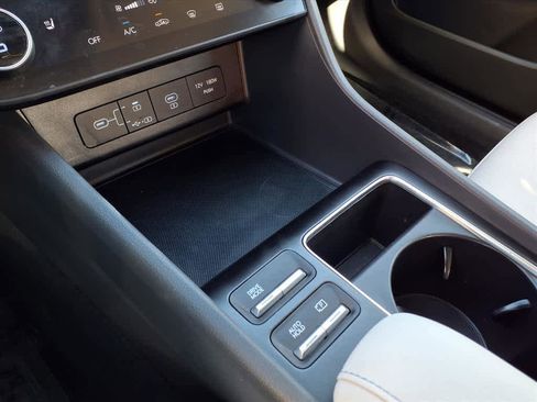 Used 2025 Hyundai Sonata SEL image 17