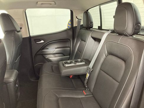 Used 2016 GMC Canyon SLT AWD/4WD image 17