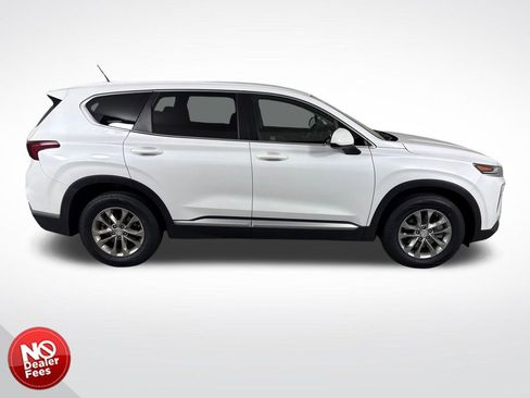 Used 2020 Hyundai Santa Fe SE FWD image 2