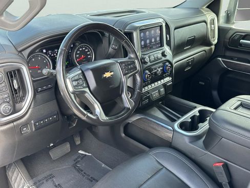 Used 2022 Chevrolet Silverado 3500 LTZ w/ LTZ Premium Package image 19