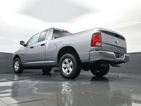 Used 2024 RAM 1500 Classic SLT AWD/4WD image 21