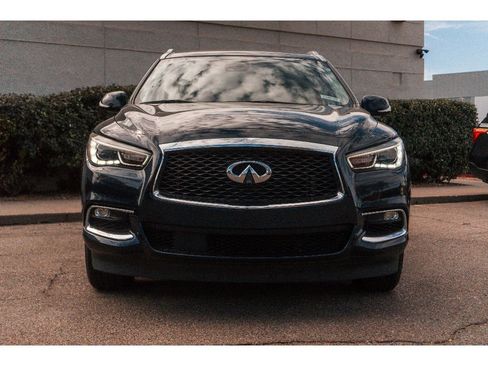 Used 2019 INFINITI QX60 Luxe w/ Essential Package image 2