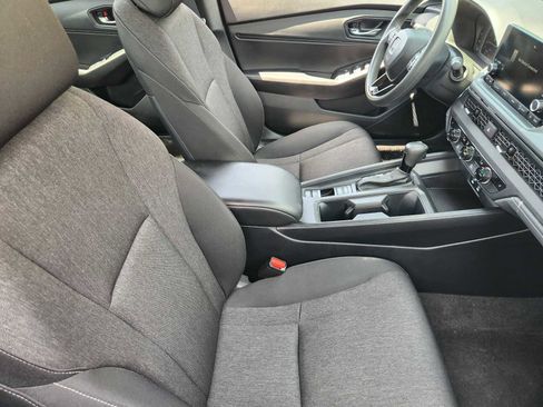 Used 2023 Honda Accord EX image 14