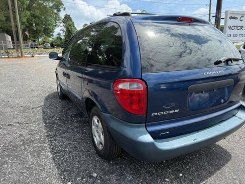 Used 2002 Dodge Caravan SE FWD image 8