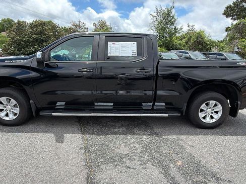 Used 2021 Chevrolet Silverado 1500 LT w/ Bed Protection Package AWD/4WD image 8