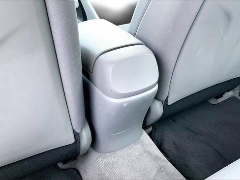 Used 2021 Hyundai Elantra SEL w/ Cargo Package image 33