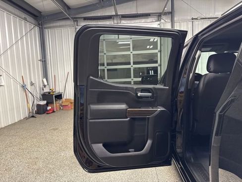 Used 2021 Chevrolet Silverado 1500 RST image 16