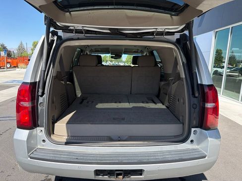 Used 2018 Chevrolet Tahoe LT AWD/4WD image 27
