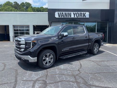 New 2025 GMC Sierra 1500 SLE w/ Preferred Package image 50