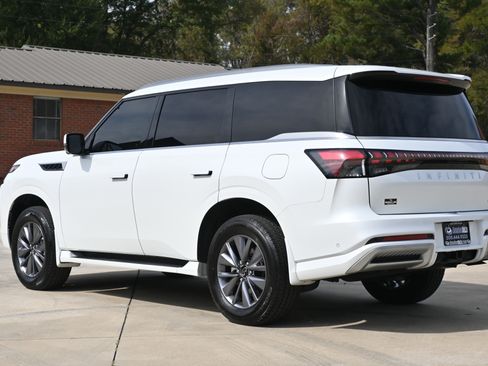Used 2025 INFINITI QX80 Pure w/ Cargo Package image 7