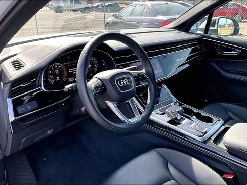 Used 2025 Audi Q7 3.0T Premium Plus AWD/4WD image 17