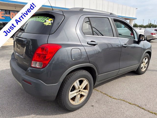 Used 2016 Chevrolet Trax LT w/ LT Convenience Package FWD image 3