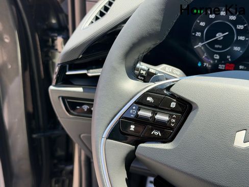 New 2026 Kia Niro Wave FWD image 14