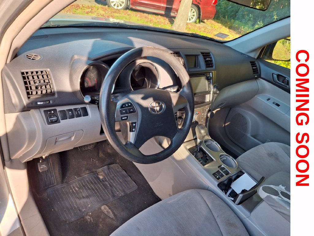Used 2013 Toyota Highlander 4WD image 12