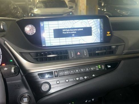 Used 2020 Lexus ES 350 w/ Premium Package FWD image 14