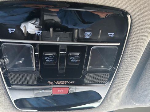 Used 2025 Hyundai Santa Fe Limited AWD/4WD image 26