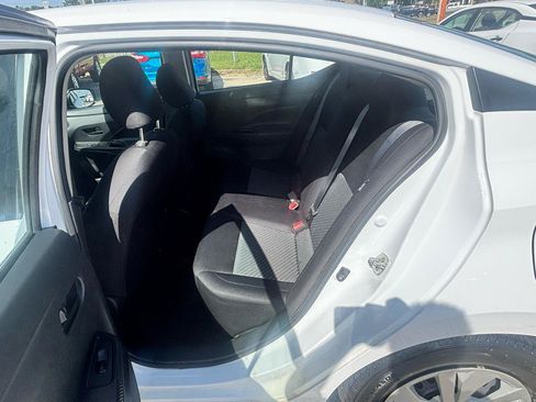 Used 2023 Nissan Versa S FWD image 48