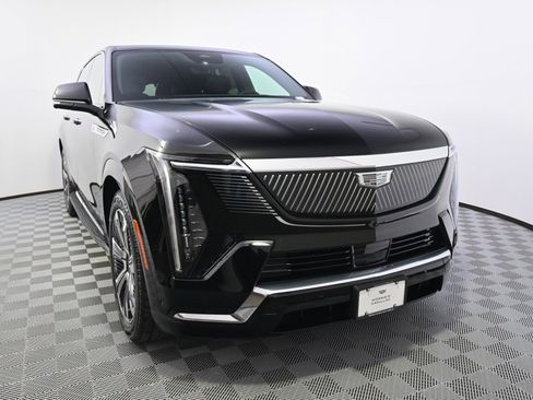New 2025 Cadillac Escalade IQ Luxury 1 image 9