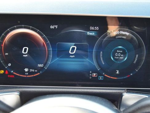 Used 2020 Mercedes-Benz GLB 250 4MATIC image 19