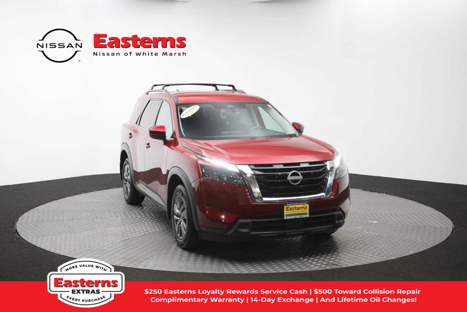 Used 2023 Nissan Pathfinder SV AWD/4WD image 48