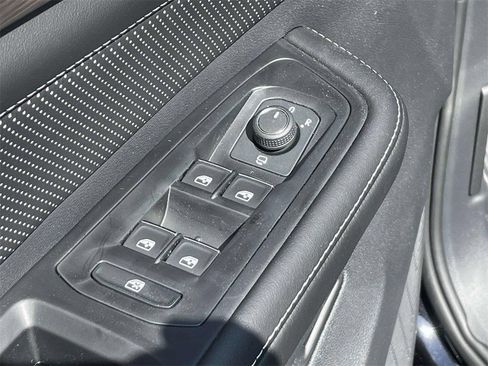 Used 2025 Volkswagen Atlas SEL Premium R-Line AWD/4WD image 21