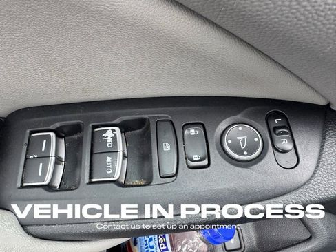 Used 2019 Honda Accord LX image 12