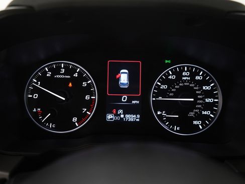 Used 2025 Subaru Crosstrek 2.0i Premium w/ Crosstrek Mirror Package AWD/4WD image 26