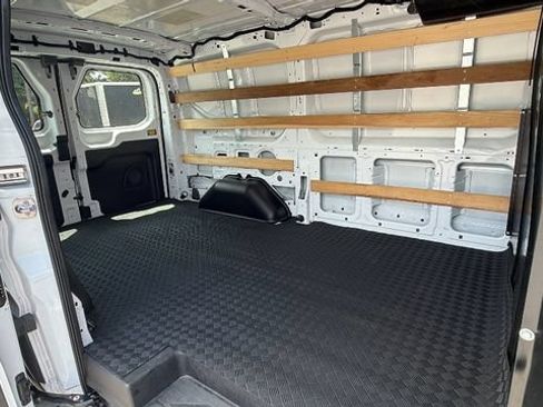 Certified 2025 Ford Transit 250 Low Roof w/ Exterior Upgrade Package RWD image 15