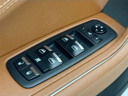 Used 2022 Maserati Levante GT image 29