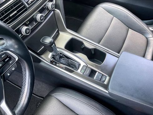 Certified 2022 Honda Accord Sport image 18
