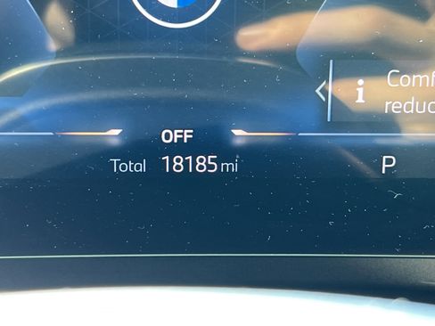 Certified 2023 BMW X1 xDrive28i w/ Convenience Package image 22