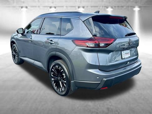 Certified 2026 Nissan Rogue Dark Armor FWD image 9