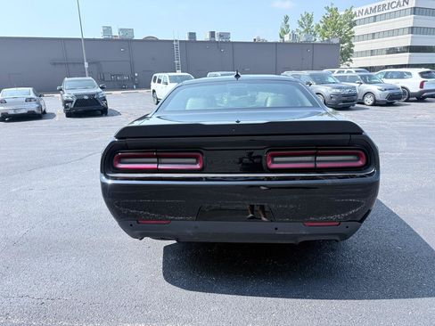 Used 2022 Dodge Challenger GT w/ Plus Package RWD image 4