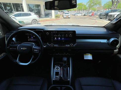 Used 2023 Chevrolet Colorado LT w/ LT Convenience Package III image 11