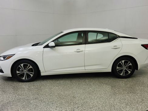 Used 2022 Nissan Sentra SV FWD image 4