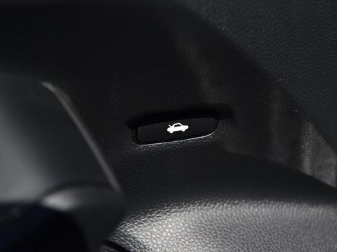 Certified 2023 Honda Civic Sport image 9