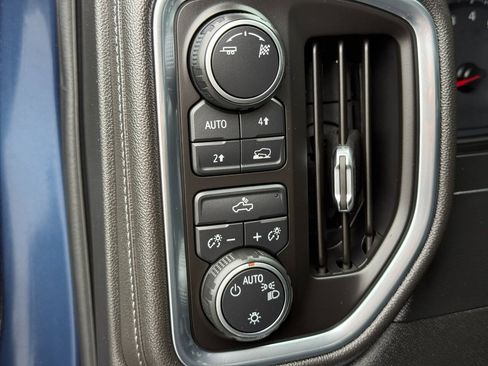 Used 2019 Chevrolet Silverado 1500 LT w/ All-Star Edition AWD/4WD image 17