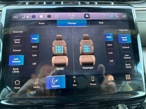 Used 2022 Jeep Grand Cherokee L Overland w/ Luxury Tech Group IV AWD/4WD image 54
