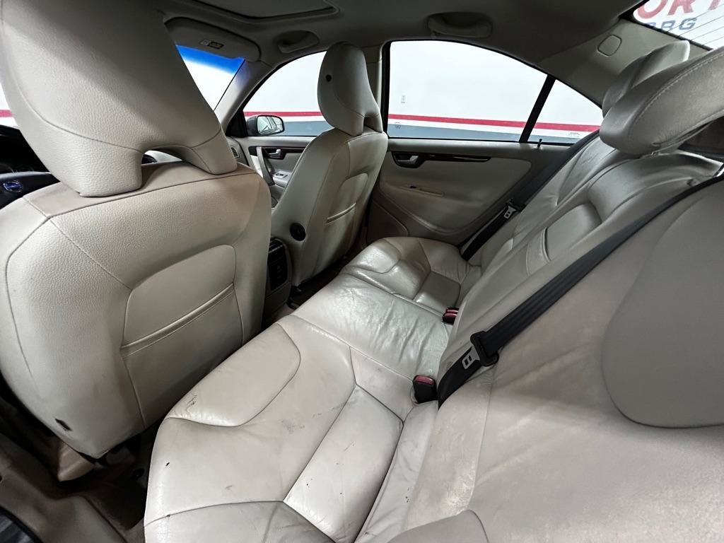 Used 2005 Volvo S60 2.5T FWD image 12