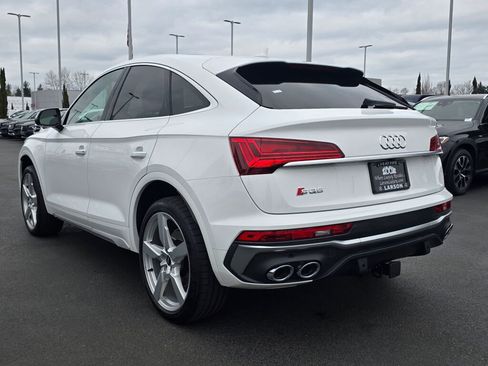 Used 2022 Audi SQ5 Premium w/ Convenience Package image 4
