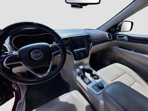 Used 2016 Jeep Grand Cherokee Overland AWD/4WD image 9